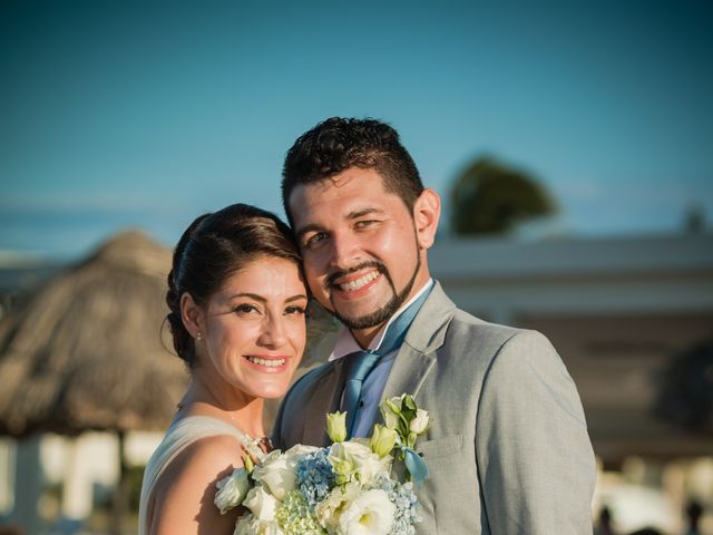 La boda de Alfredo y Estrella en Progreso, Yucatán 20