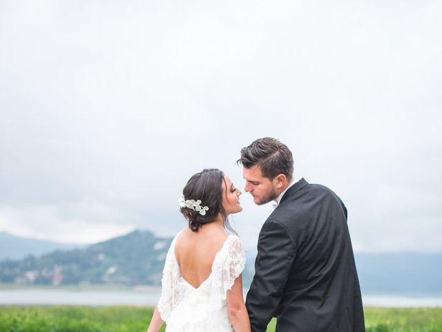 La boda de Jaques y Vlareia en Valle de Bravo, Estado México 63