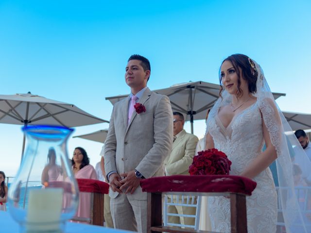 La boda de Osvaldo y Itzel en Puerto Vallarta, Jalisco 9