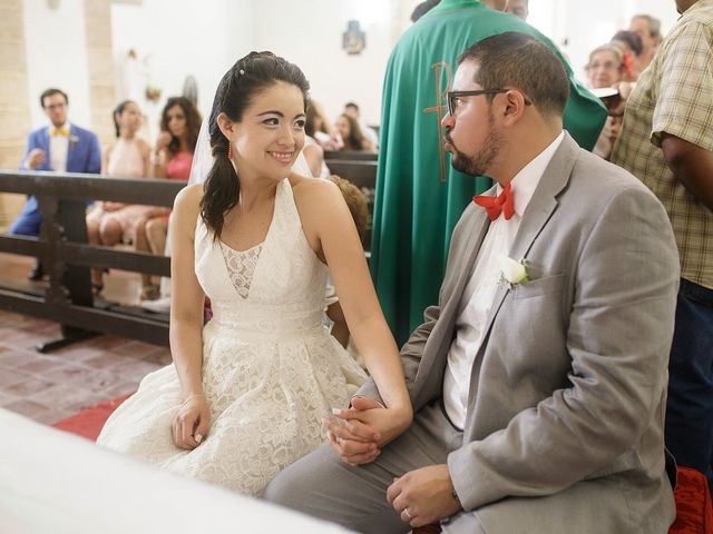 La boda de Alvaro y Daniela en Telchac Pueblo, Yucatán 9