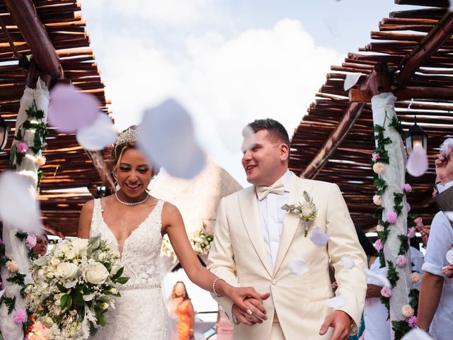La boda de Michael y Darlene en Cancún, Quintana Roo 17