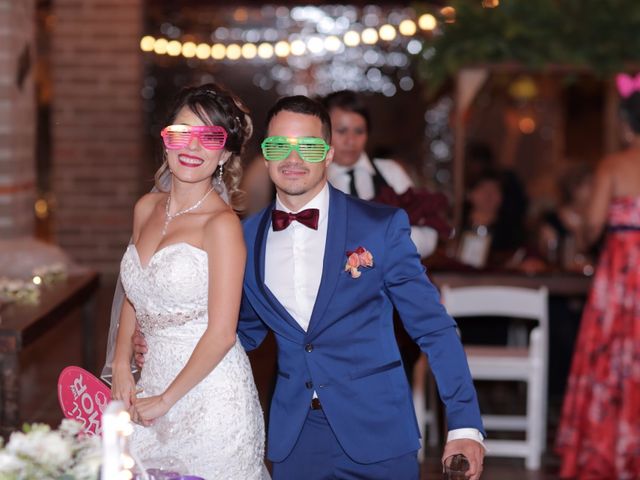 La boda de Ricardo y Liz en Jocotepec, Jalisco 9