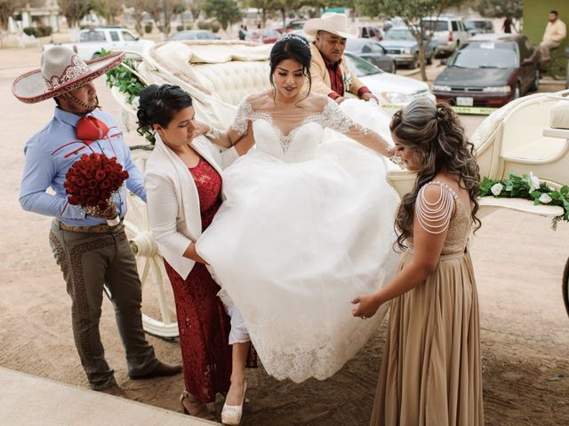 La boda de Yoel y Leydi en Río Grande, Zacatecas 32