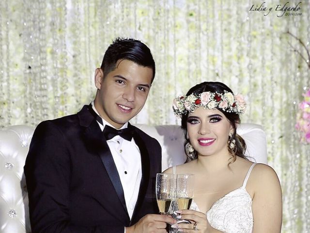 La boda de Edgardo y Lidia  en Saltillo, Coahuila 6