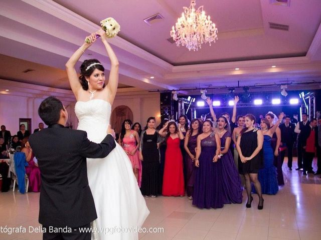 La boda de Carlos  y Claudia  en Guadalupe, Nuevo León 11