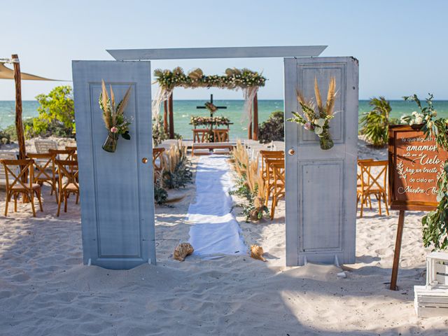 La boda de Saúl y Evelyn en Telchac Puerto, Yucatán 26