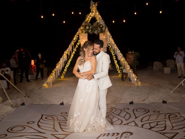 La boda de Saúl y Evelyn en Telchac Puerto, Yucatán 53