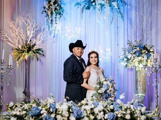 La boda de Alejandro y Silvia en Chihuahua, Chihuahua 17