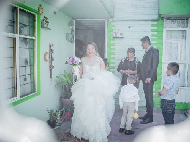 La boda de Miguel Ángel y Karina en Iztapalapa, Ciudad de México 34