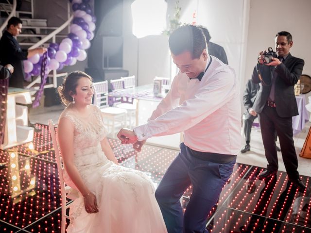 La boda de Miguel Ángel y Karina en Iztapalapa, Ciudad de México 162