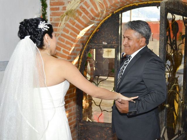 La boda de Edgar y Rebeca en Tultitlán, Estado México 14