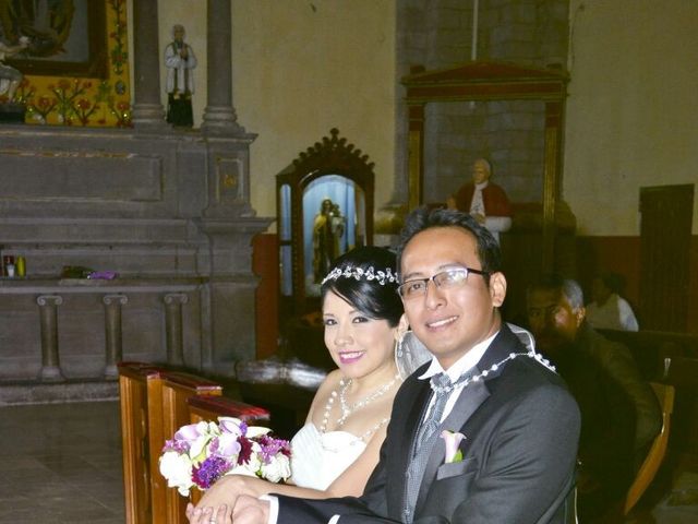 La boda de Edgar y Rebeca en Tultitlán, Estado México 22