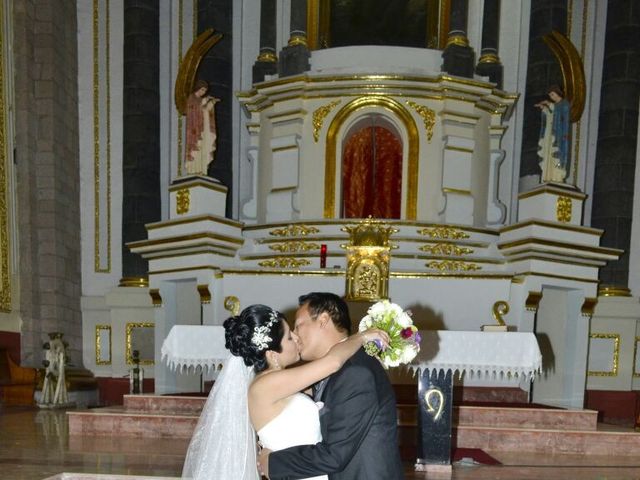 La boda de Edgar y Rebeca en Tultitlán, Estado México 24