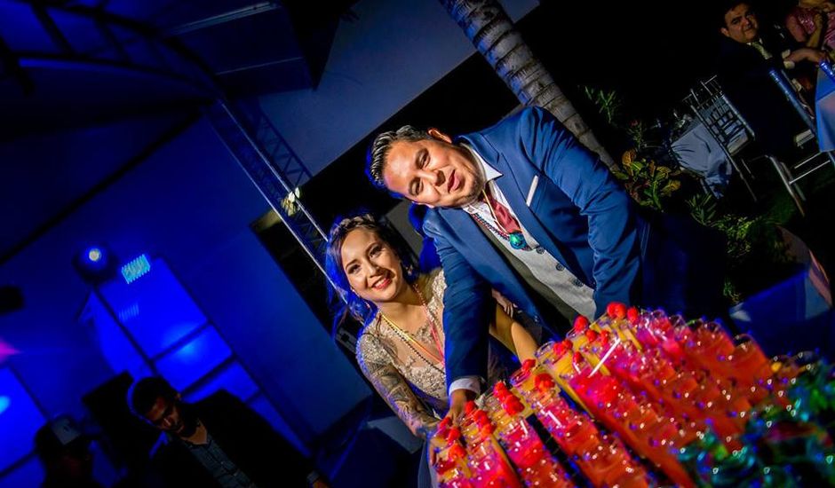 La boda de Daniel y Thalia en San Nicolás de los Garza, Nuevo León