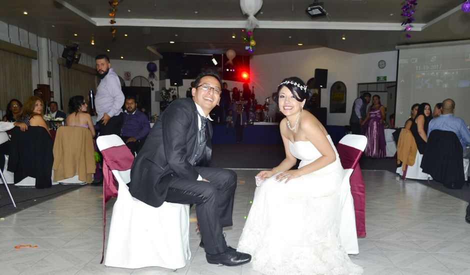 La boda de Edgar y Rebeca en Tultitlán, Estado México
