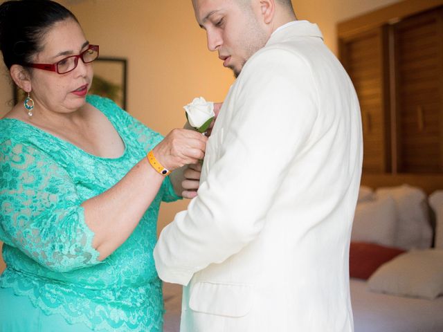 La boda de Omar y Rubí en Playa del Carmen, Quintana Roo 4