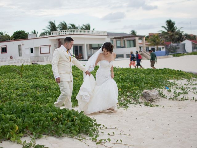 La boda de Omar y Rubí en Playa del Carmen, Quintana Roo 38