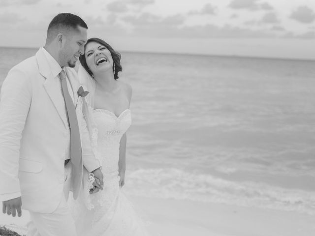 La boda de Omar y Rubí en Playa del Carmen, Quintana Roo 40