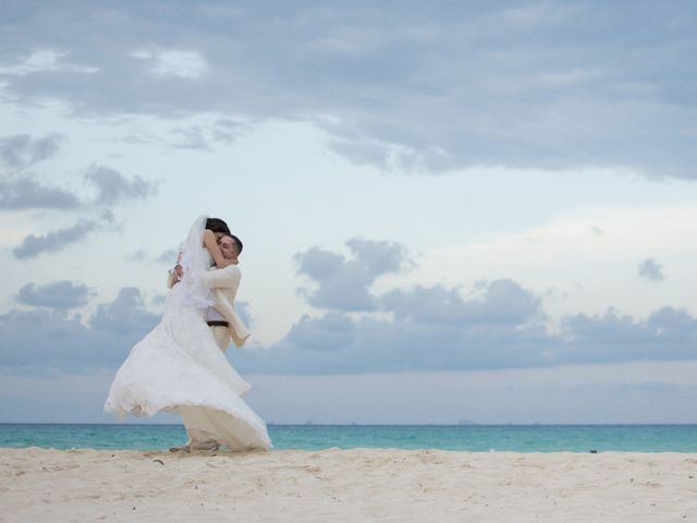 La boda de Omar y Rubí en Playa del Carmen, Quintana Roo 43
