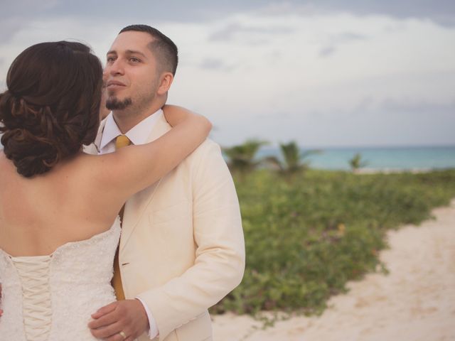La boda de Omar y Rubí en Playa del Carmen, Quintana Roo 52
