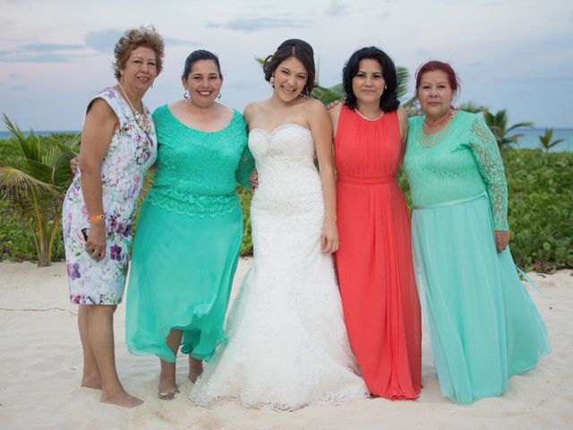 La boda de Omar y Rubí en Playa del Carmen, Quintana Roo 55