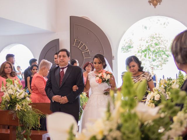 La boda de Toño y Gisela en Guadalajara, Jalisco 15