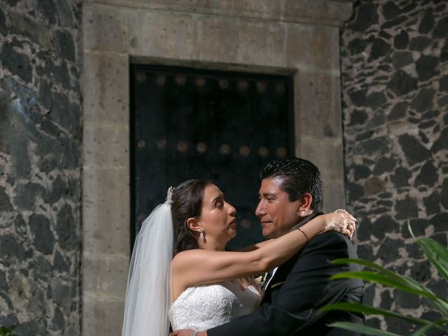 La boda de Joel y Gicela en Coyoacán, Ciudad de México 165