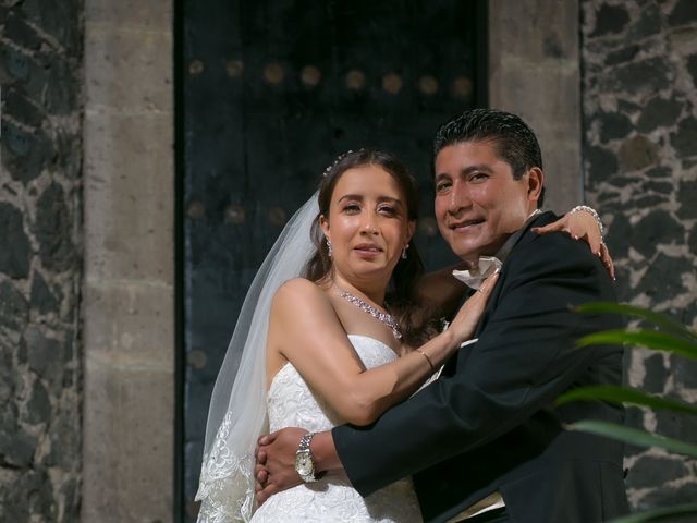 La boda de Joel y Gicela en Coyoacán, Ciudad de México 166