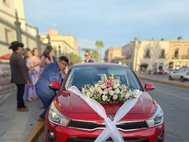 La boda de Martín  y Karina Lizbeth  en Durango, Durango 4