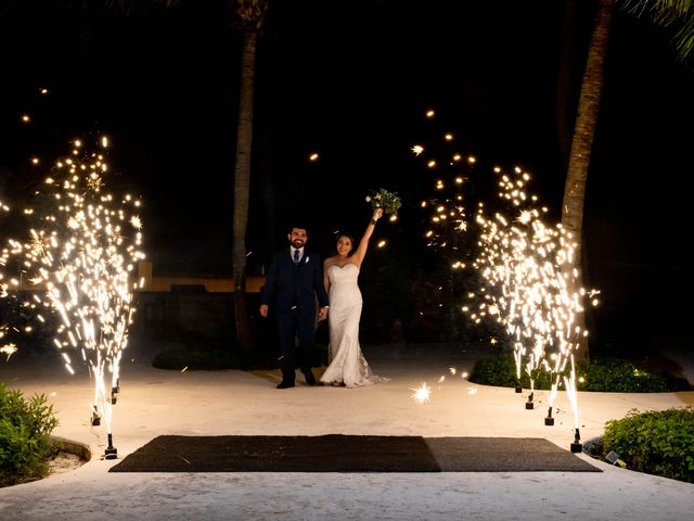 La boda de Gustavo y Jhovana en Puerto Aventuras, Quintana Roo 7