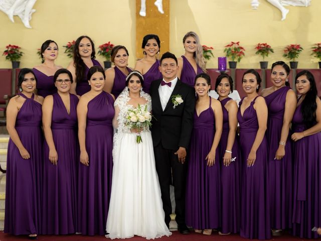 La boda de Jesús Alberto  y Paola en Colima, Colima 6