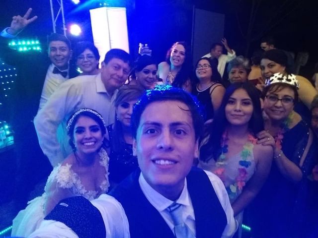 La boda de Jesús Alberto  y Paola en Colima, Colima 14