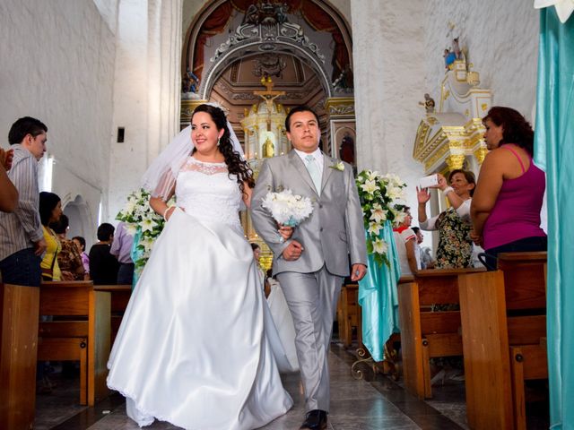 La boda de Omar y Grecia en Jojutla, Morelos 24