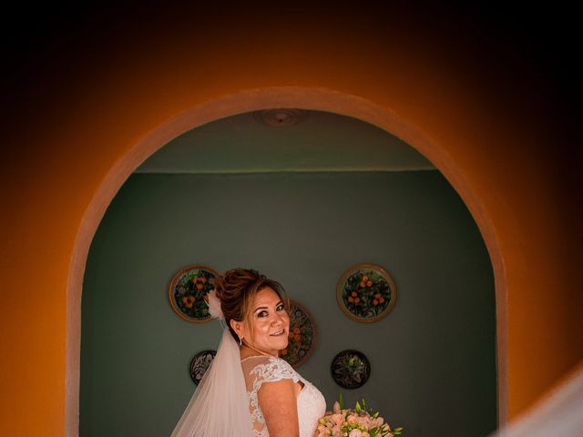 La boda de Jon y Lupita en Cuernavaca, Morelos 5