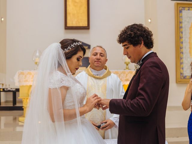 La boda de Juan y Leslie en Monterrey, Nuevo León 30