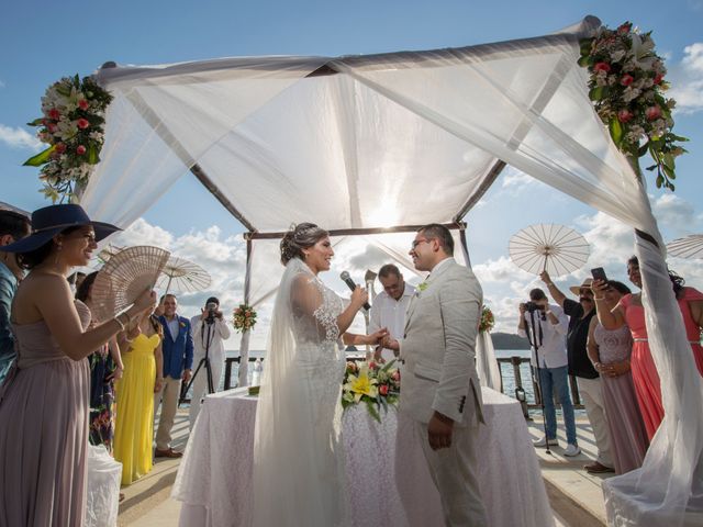 La boda de José Manuel  y Ángeles  en Ixtapa Zihuatanejo, Guerrero 12