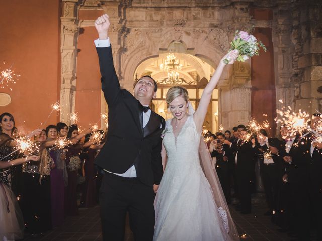 La boda de Eduardo y Elizabeth en León, Guanajuato 27