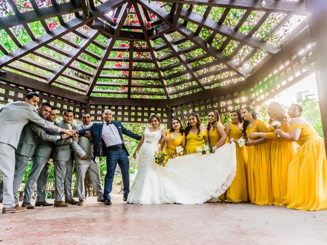 La boda de Manuel y Crystal en Tijuana, Baja California 28