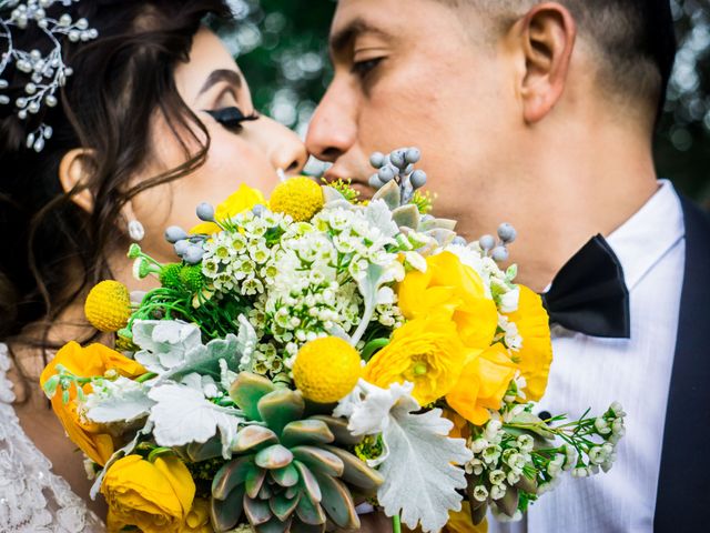 La boda de Manuel y Crystal en Tijuana, Baja California 39