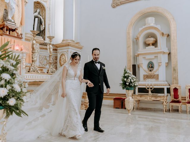 La boda de Héctor  y Adarha en Celaya, Guanajuato 12