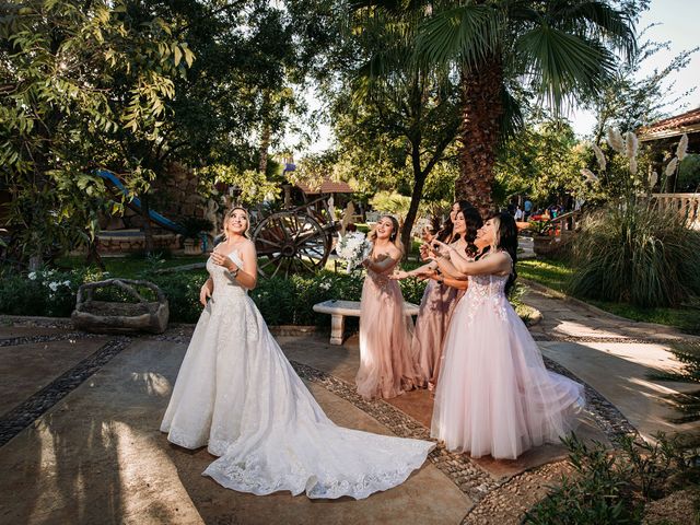 La boda de Marco y Alondra en Chihuahua, Chihuahua 21