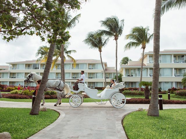 La boda de José Carlos y Itzel en Cancún, Quintana Roo 10