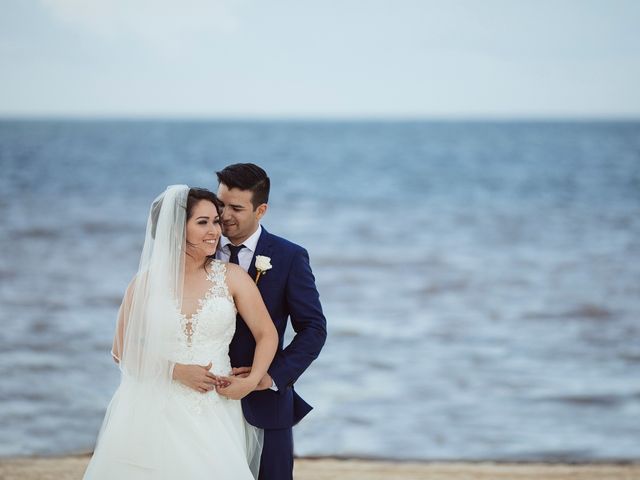 La boda de José Carlos y Itzel en Cancún, Quintana Roo 26