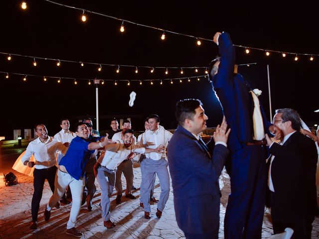 La boda de José Carlos y Itzel en Cancún, Quintana Roo 33