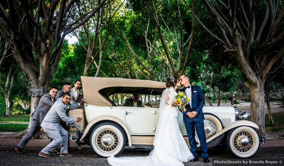 La boda de Manuel y Crystal en Tijuana, Baja California