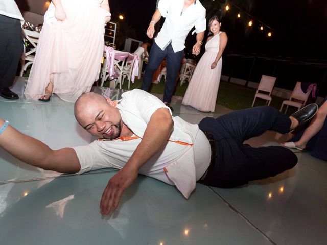 La boda de Chester y Laura en Huatulco, Oaxaca 15