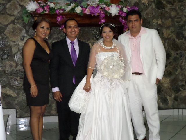 La boda de Jaime y Anel en Lázaro Cárdenas, Michoacán 5