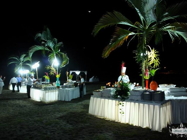 La boda de Luis y Gina en Ixtapa Zihuatanejo, Guerrero 14