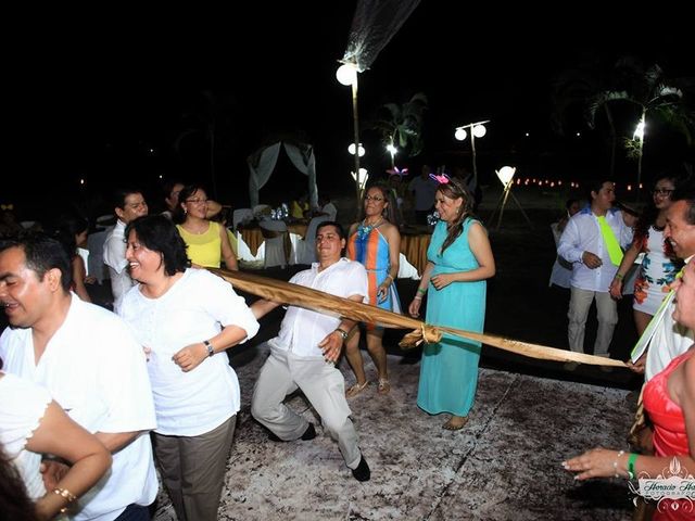 La boda de Luis y Gina en Ixtapa Zihuatanejo, Guerrero 22