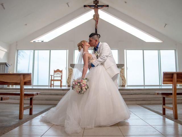 La boda de Gabriel y Monika en Acapulco, Guerrero 50